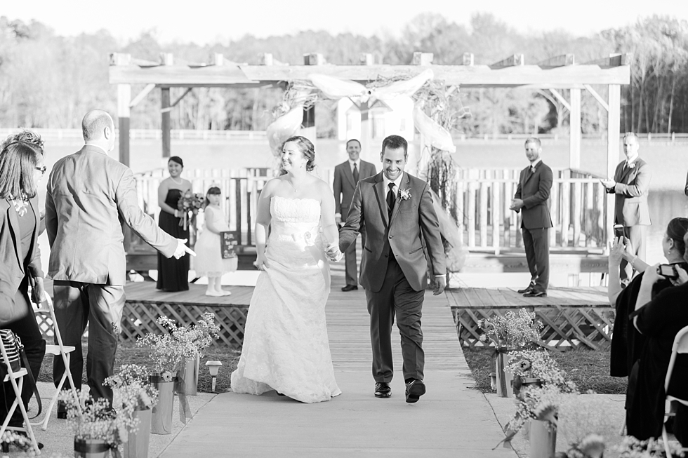 Fall wedding ceremony at The Barn at Woodlake Meadow, NC by Traci Huffman Photography_0030