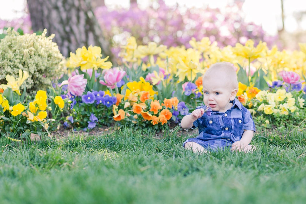 baby photographer in Raleigh, NC WRAL Azalea Gardens_0009.jpg