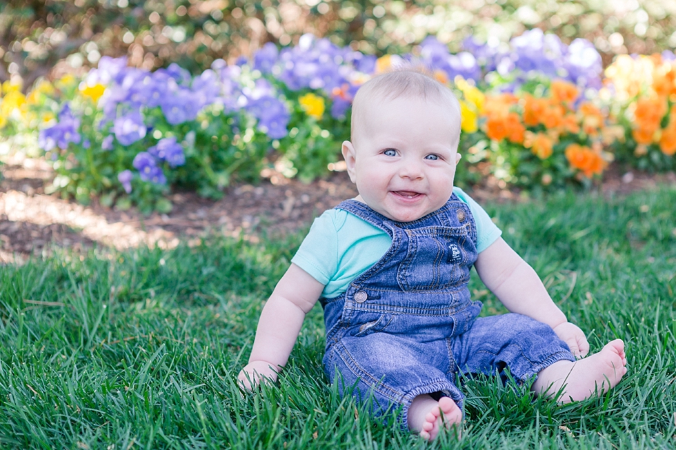 family pictures taken at the WRAL Azalea Gardens in Raleigh, NC