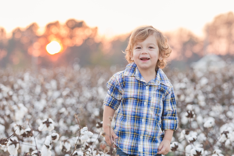 Family photos in Cotton Field in Holly Springs, NC by Family Photographer - Traci Huffman Photography - Worthington 00004.JPG
