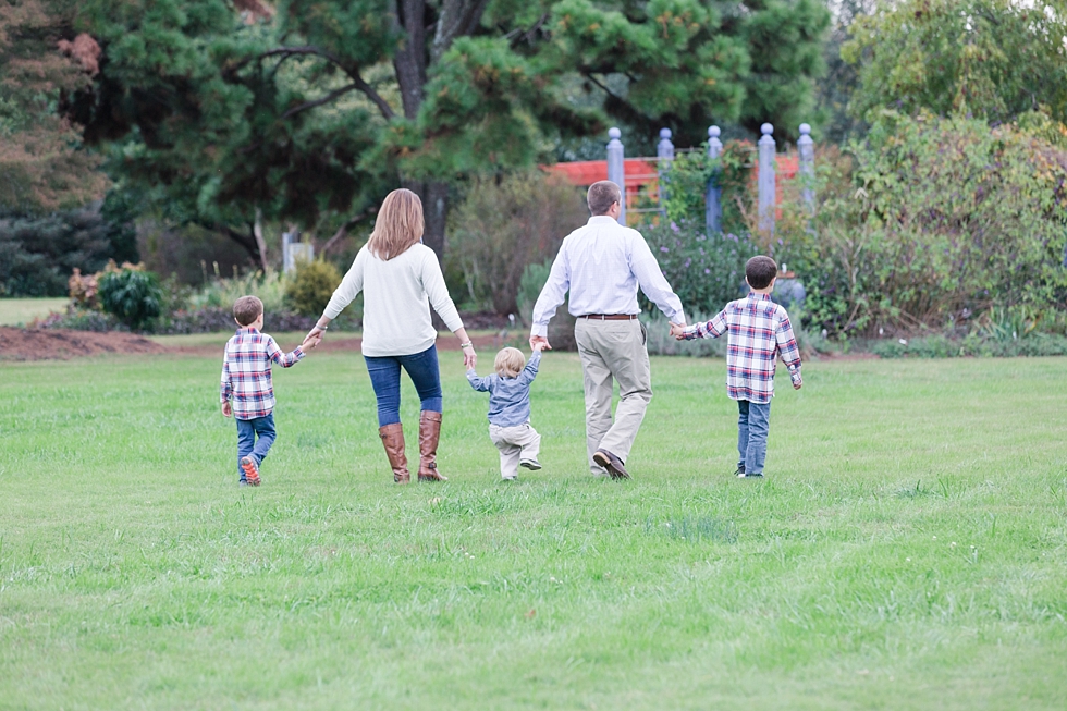 raleigh NC family photographer - Traci Huffman Photography - McDougall_0003.jpg