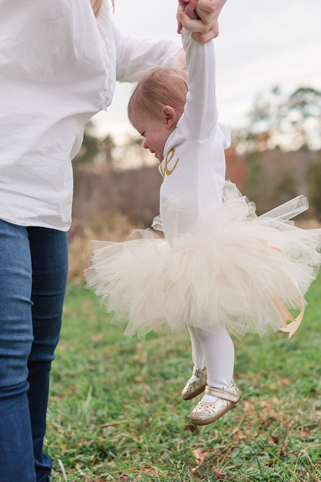 First birthday photos taken in Raleigh NC by lifestyle children photographer - Traci Huffman Photography - Lorelai_0010.jpg