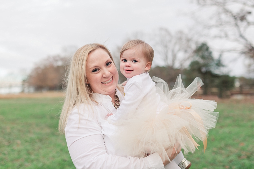 First birthday photos taken in Raleigh NC by lifestyle children photographer - Traci Huffman Photography - Lorelai_0022.jpg