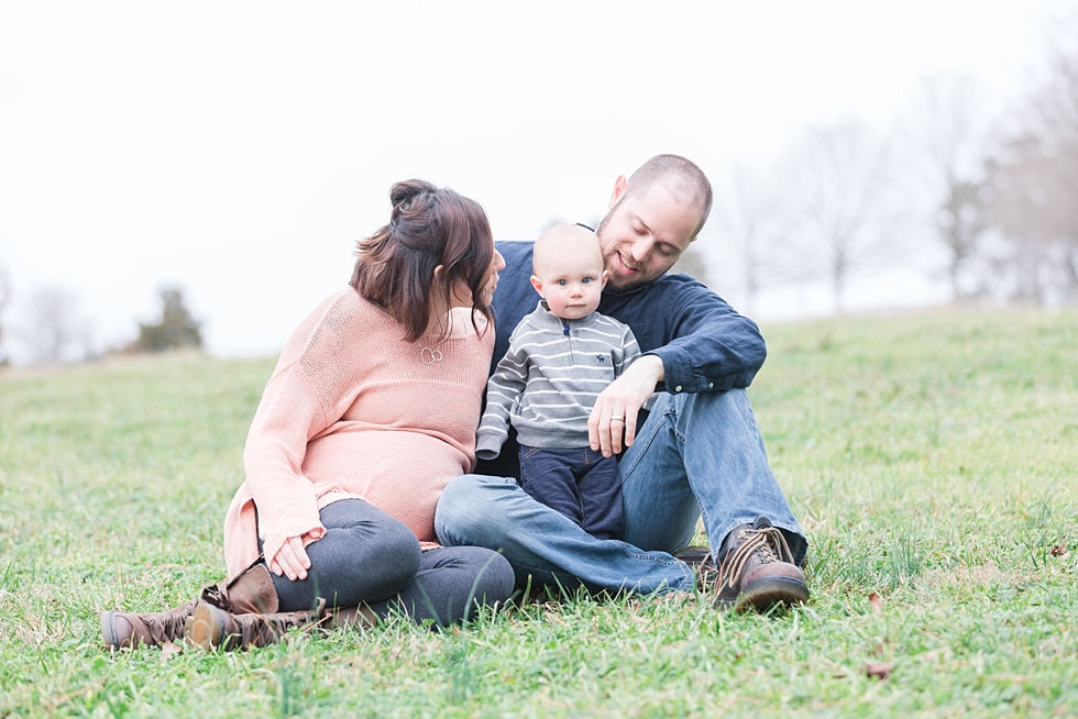 Maternity photos by maternity photographer - Traci Huffman Photography - Stipe_0006.jpg