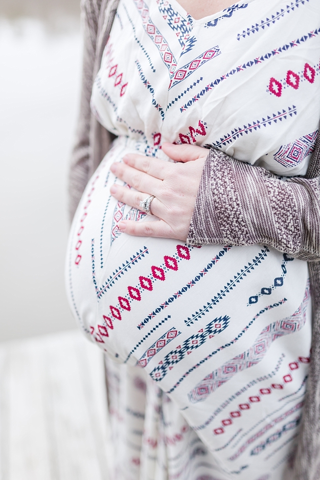 Maternity photos by maternity photographer - Traci Huffman Photography - Stipe_0010.jpg