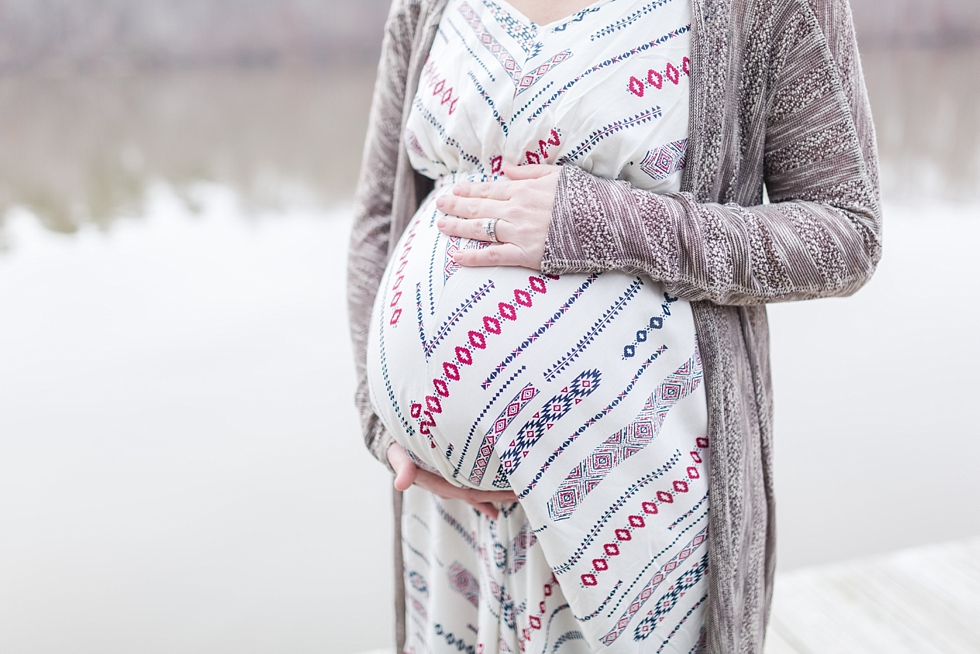 Maternity photos by maternity photographer - Traci Huffman Photography - Stipe_0022.jpg