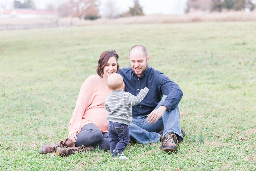 Maternity photos by maternity photographer - Traci Huffman Photography - Stipe_0025.jpg