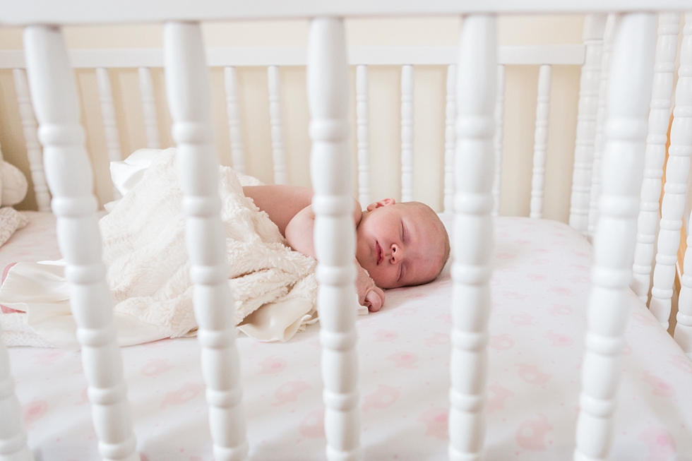 newborn photos by Holly Springs newborn photographer - Traci Huffman Photography - Ellie_0031.jpg
