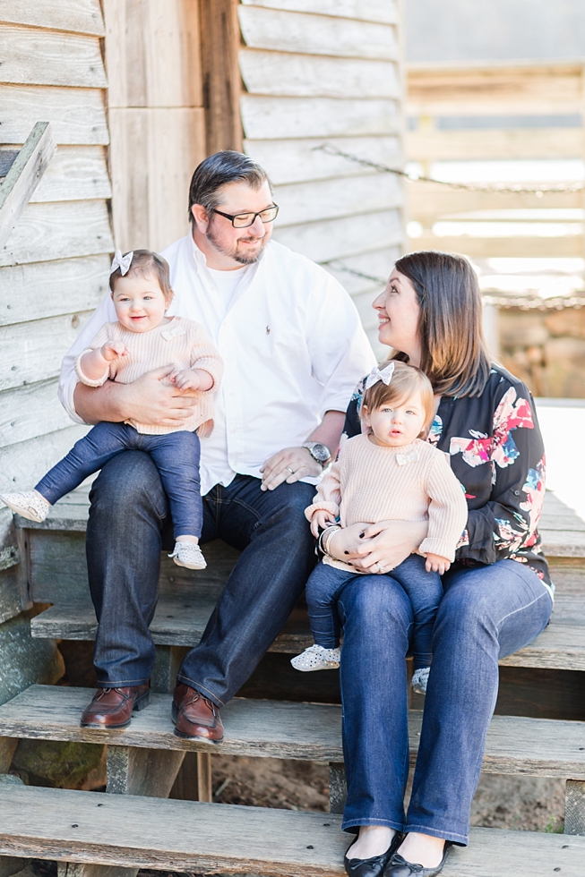 family and first birthday photos by Raleigh, NC family and first birthday photographer - Traci Huffman Photography - Strickland_0011.jpg