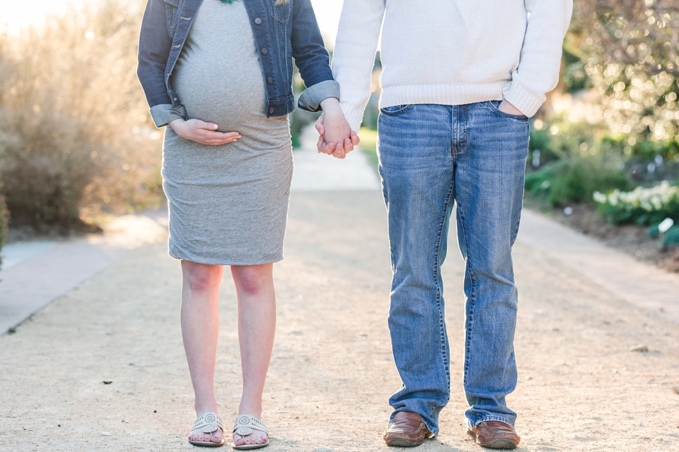 maternity photos by Raleigh, NC maternity photographer - Traci Huffman Photography - Hill_0016.jpg