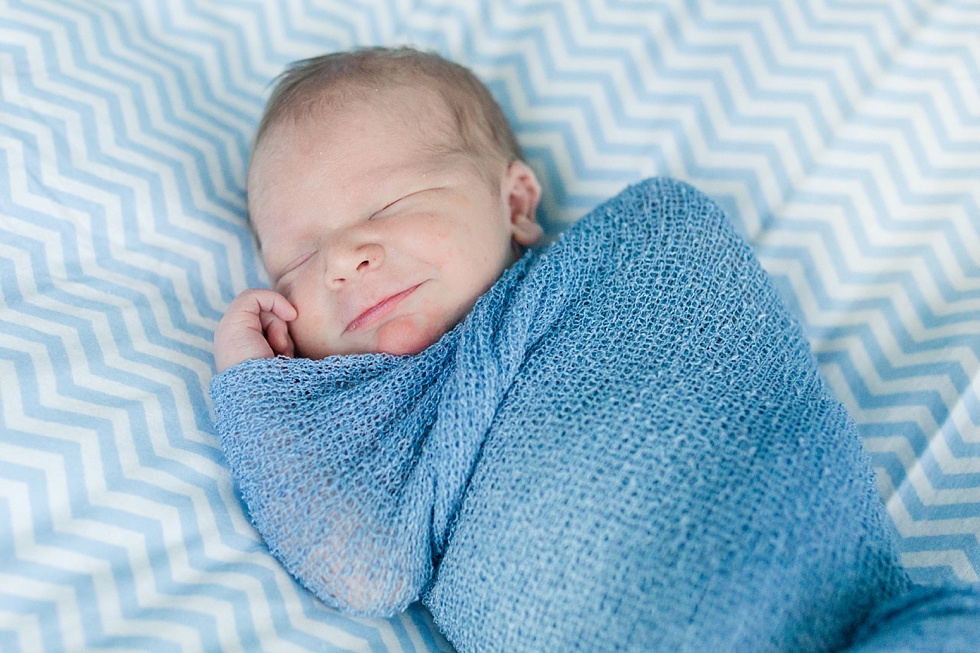 newborn photos by Cary, NC newborn photographer - Traci Huffman Photography - Owen H_0017.jpg