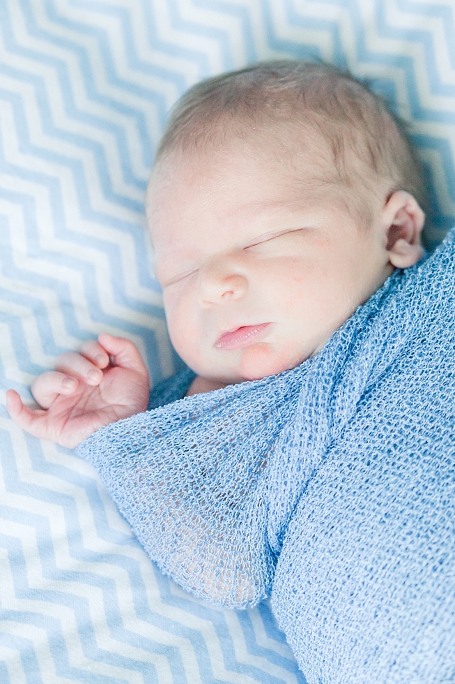 newborn photos by Cary, NC newborn photographer - Traci Huffman Photography - Owen H_0030.jpg