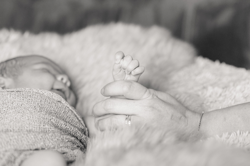 newborn photos by Raleigh, NC newborn photographer - Traci Huffman Photography - Samuel_0038.jpg