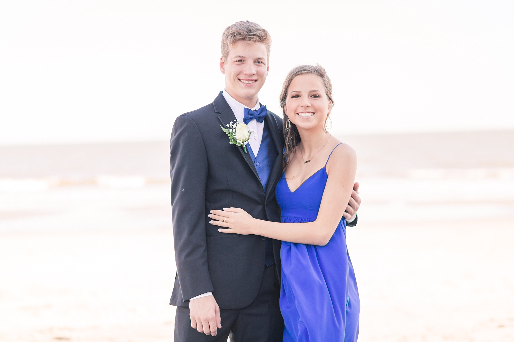 High School Prom | Folly Beach, SC | Mroz Sneak Peeks