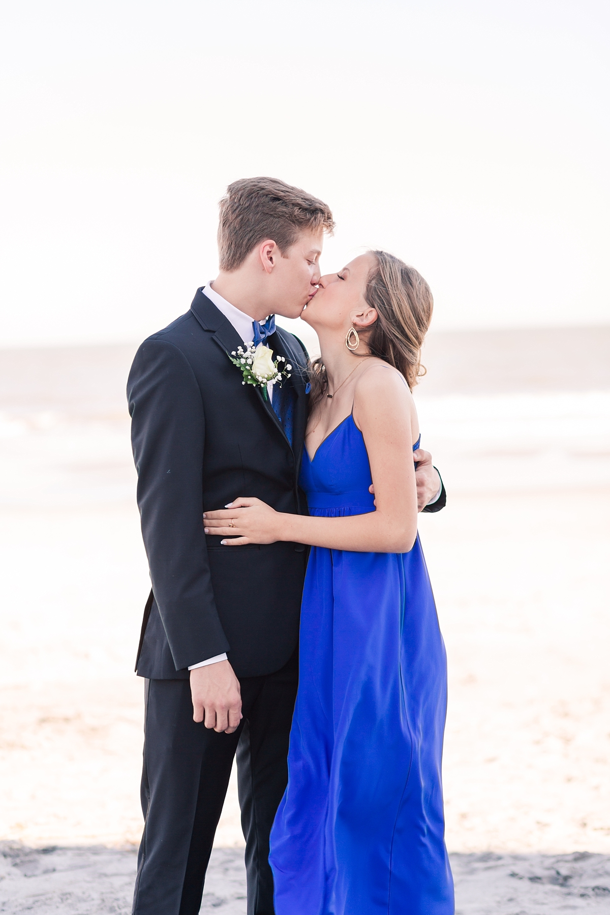 High School Prom | Folly Beach, SC | Mroz Sneak Peeks