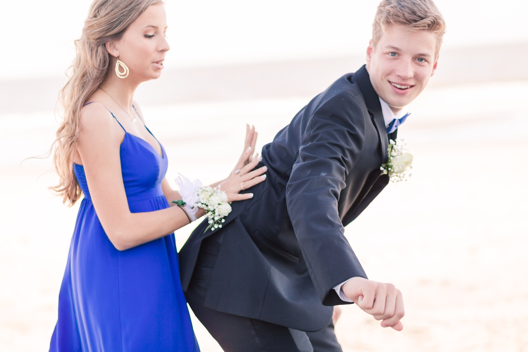 High School Prom | Folly Beach, SC | Mroz Sneak Peeks