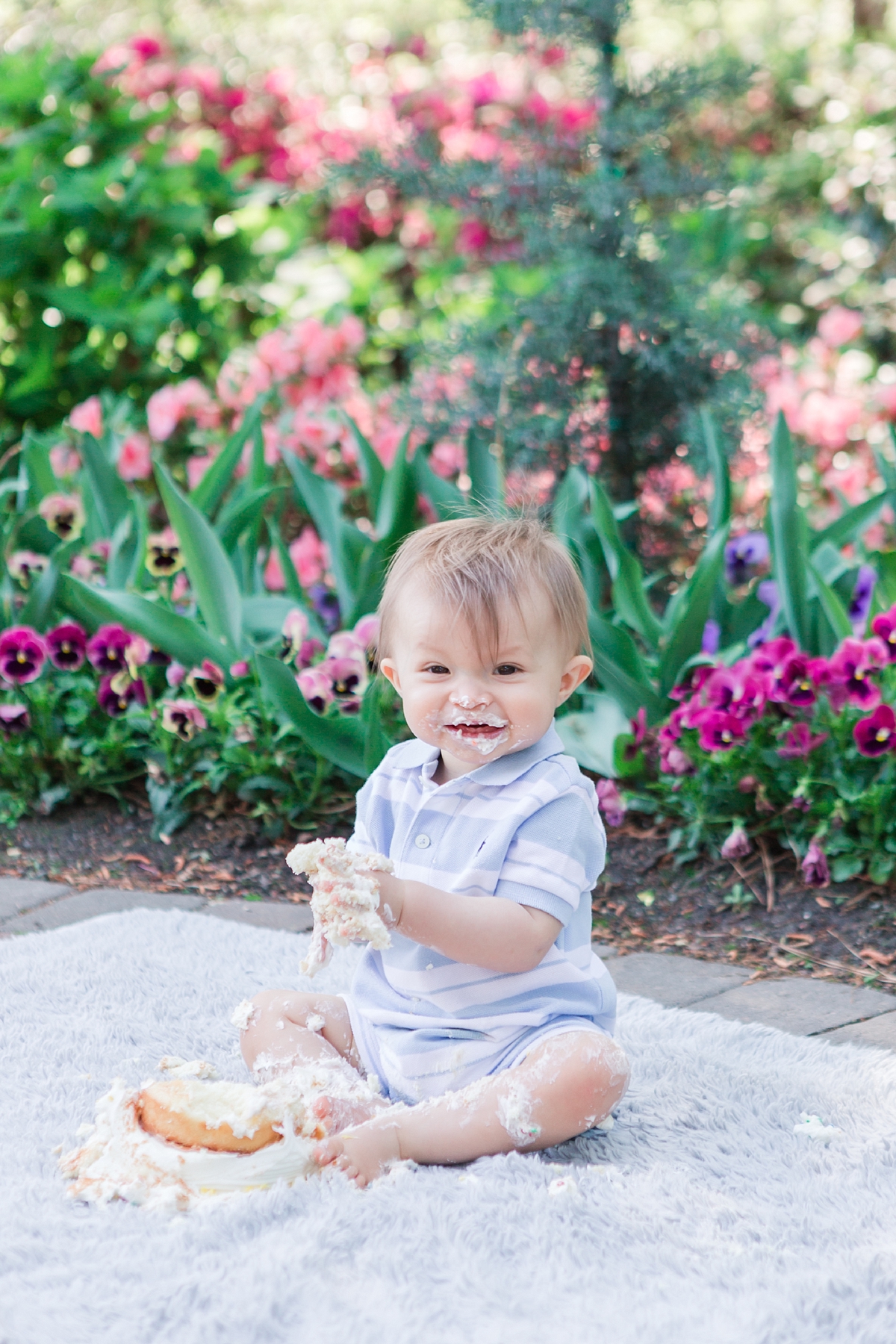 first birthday and cake smash photos by Raleigh, NC family and birthday photographer - Traci Huffman Photography - Christian_0029.jpg