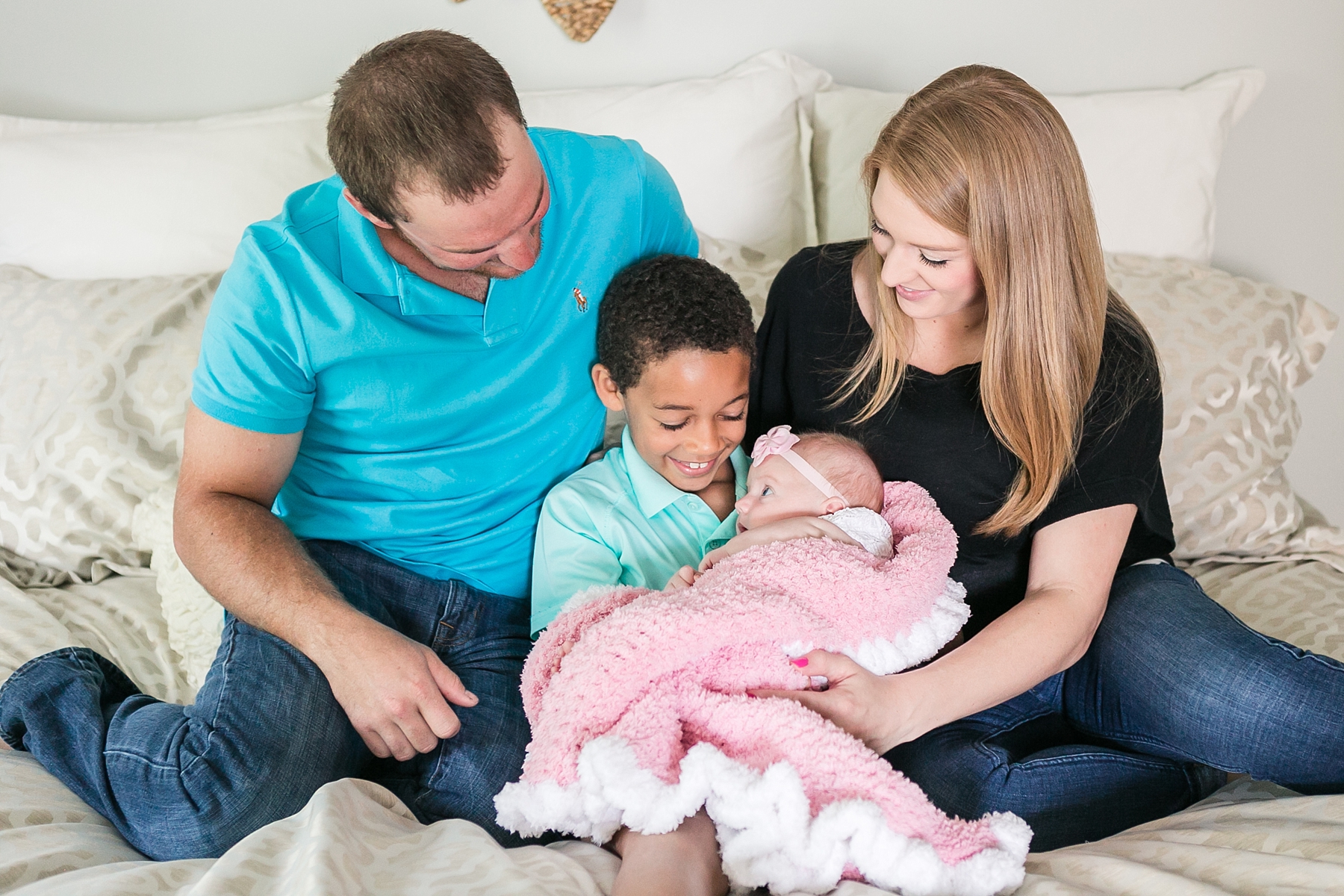 Newborn photographer in Raleigh, NC | Traci Huffman Photography | Charlotte Sneak peeks0040.JPG