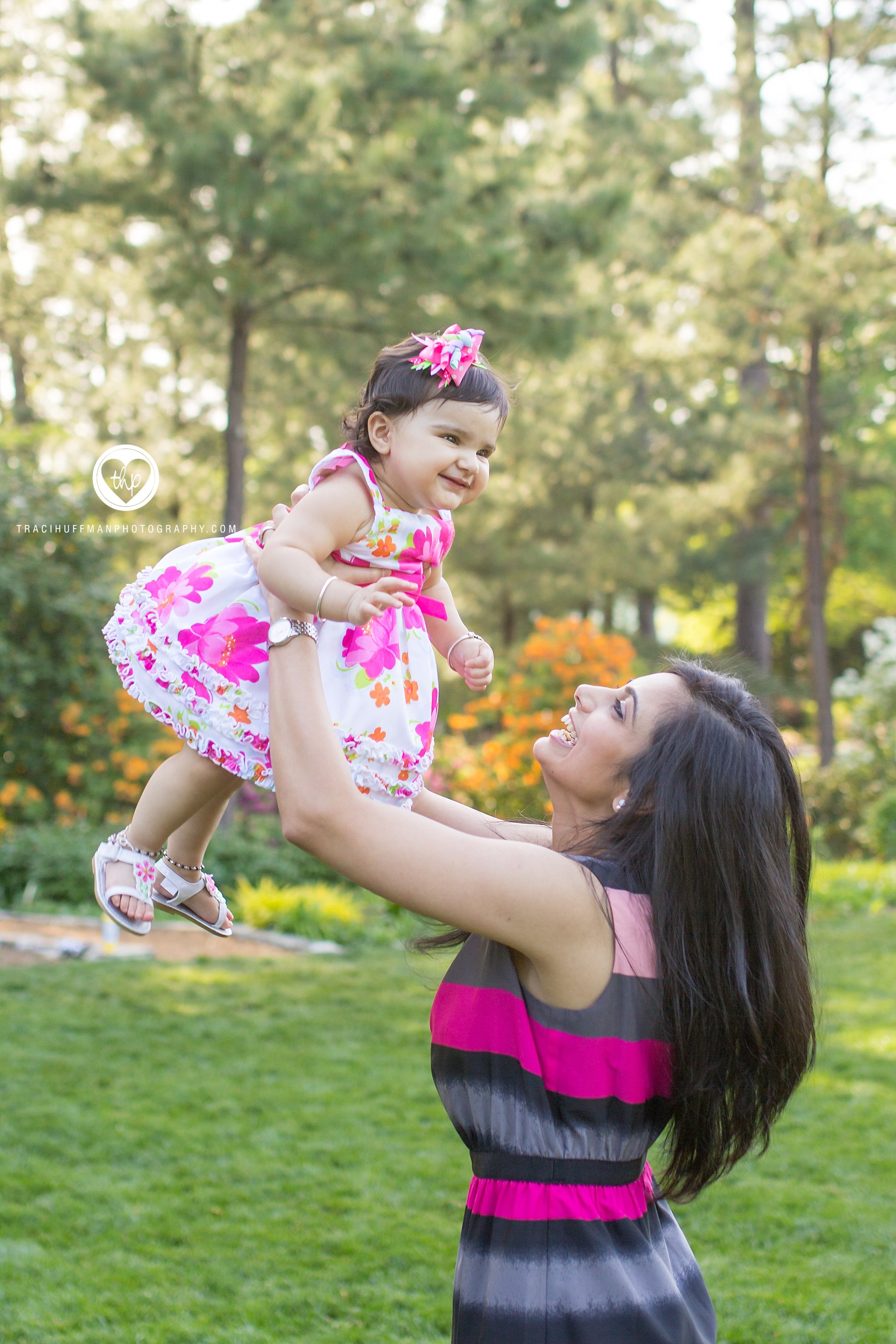 First birthday and cake smash session in Raleigh, NC Desai Family