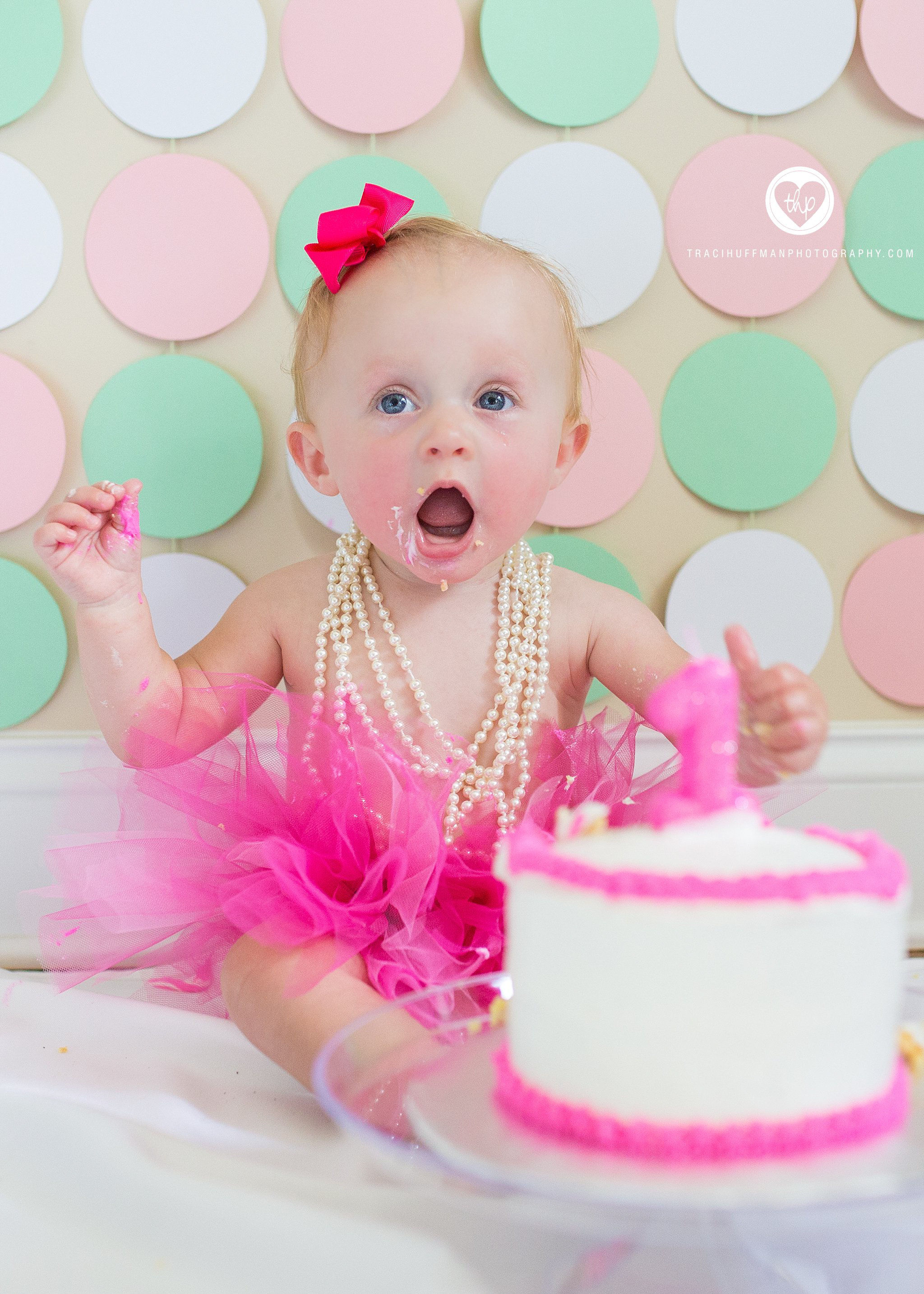 First birthday cake smash photography in fuquay nc with Kinley
