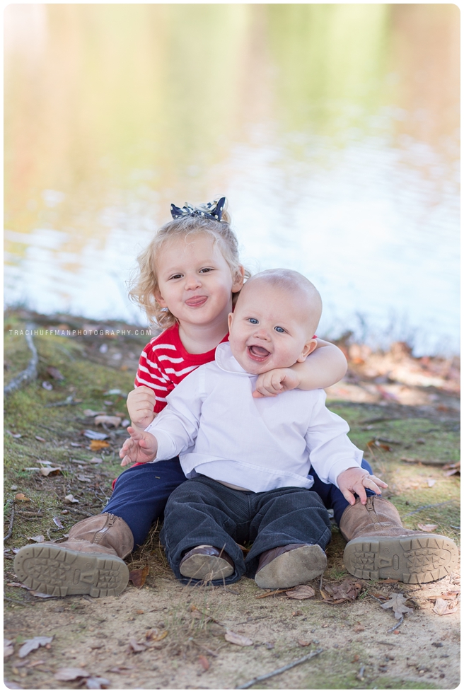 Family pictures by Holly Springs Photographer Traci Huffman Photography_Copley