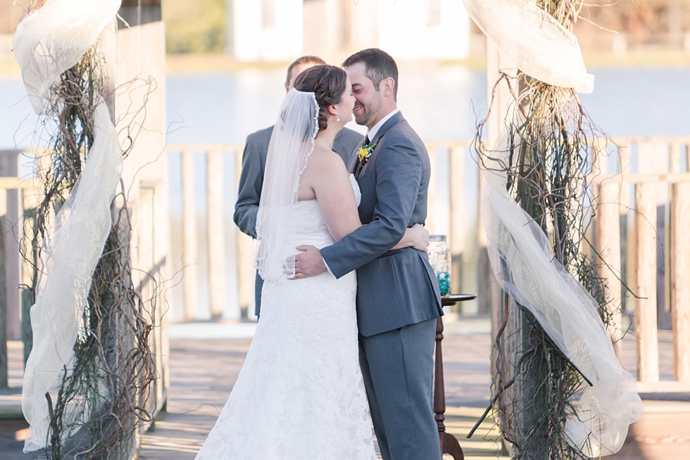 Fall wedding ceremony at The Barn at Woodlake Meadow, NC by Traci Huffman Photography_0031