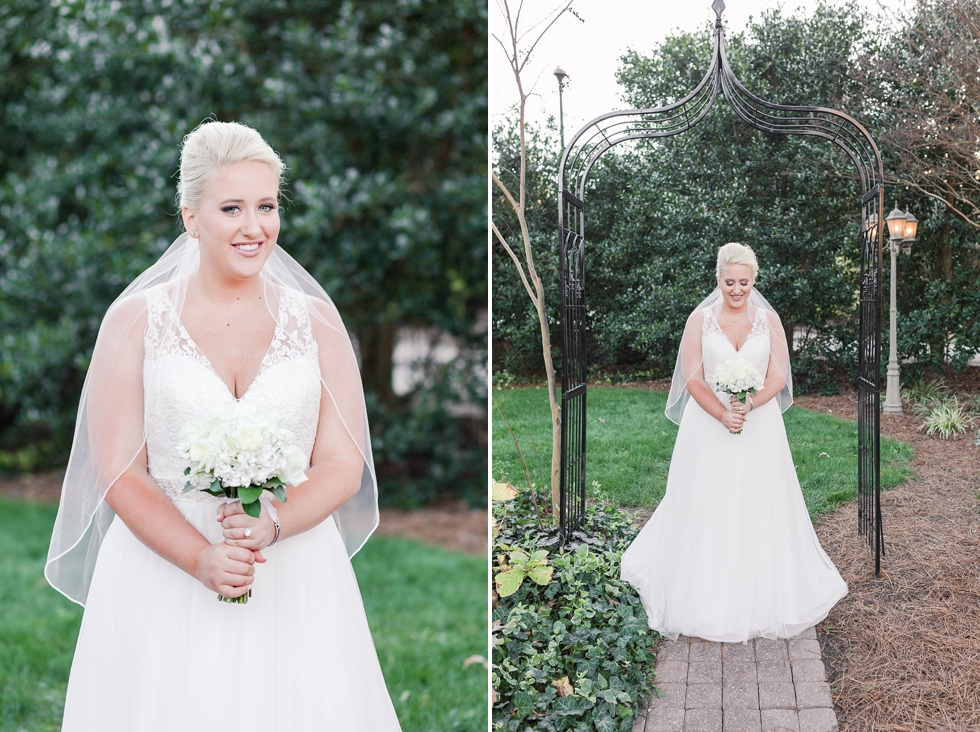 Raleigh, NC Bridal Portraits taken at Barclay Villa by Traci Huffman Photography_0001