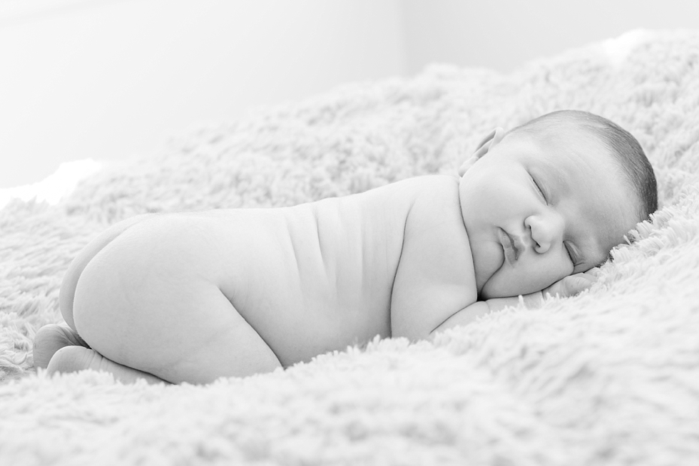 newborn baby girl pictures taken by Traci Huffman Photography