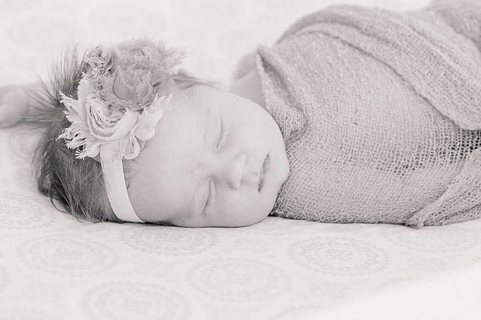 Newborn photographer in Holly Springs, NC_0009.jpg