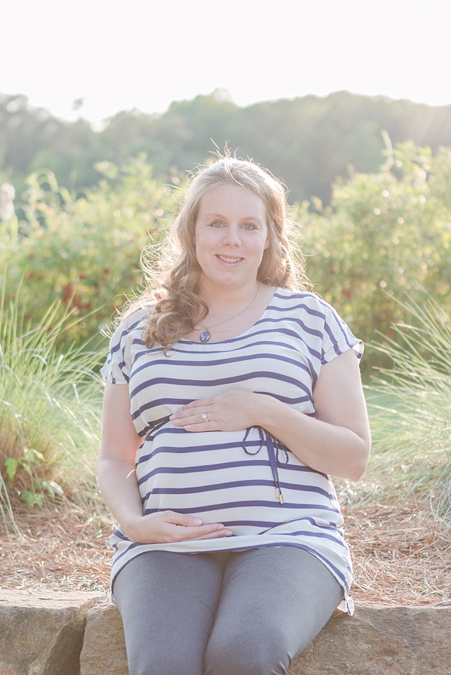 maternity photographer at Yates Mill in Raleigh, NC by Traci Huffman Photography_0002.jpg