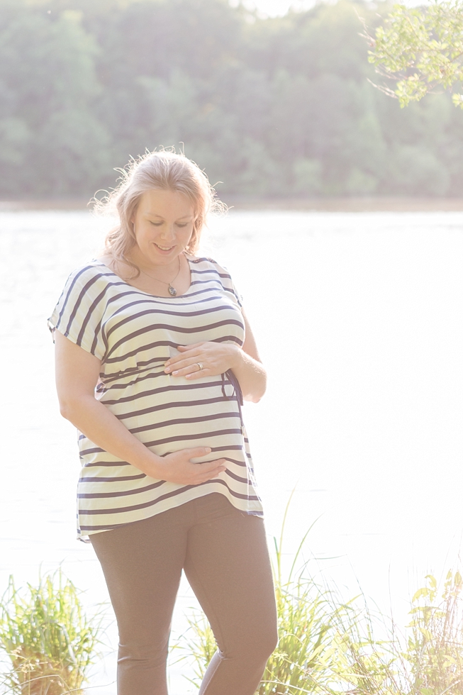 maternity photographer at Yates Mill in Raleigh, NC by Traci Huffman Photography_0015.jpg