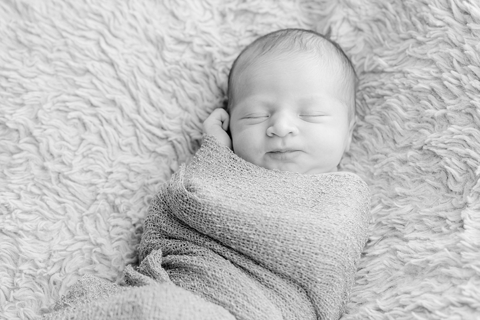 newborn pictures by Traci Huffman Photography_0012.jpg