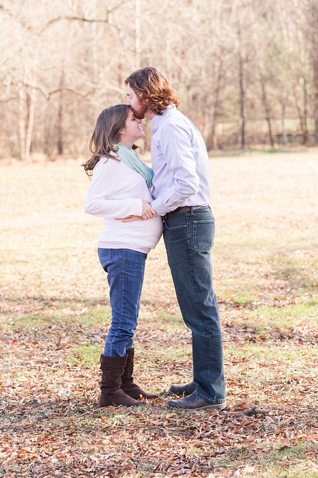 Maternity photos taken in Durham NC by maternity photographer - Traci Huffman Photography - Albert_0002.jpg