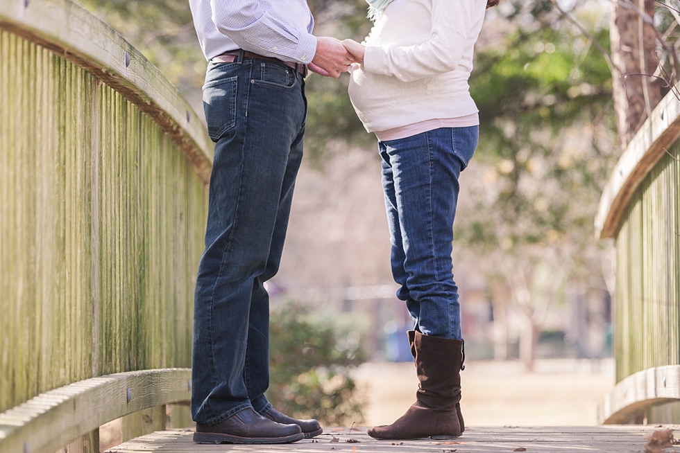 Maternity photos taken in Durham NC by maternity photographer - Traci Huffman Photography - Albert_0006.jpg