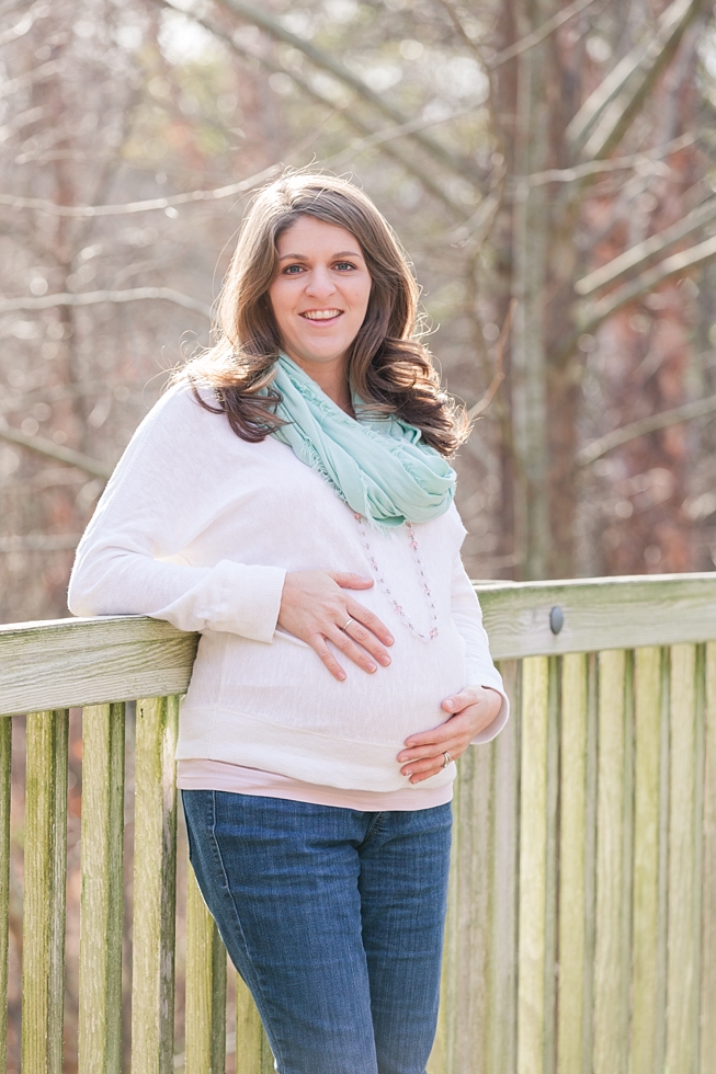 Maternity photos taken in Durham NC by maternity photographer - Traci Huffman Photography - Albert_0007.jpg