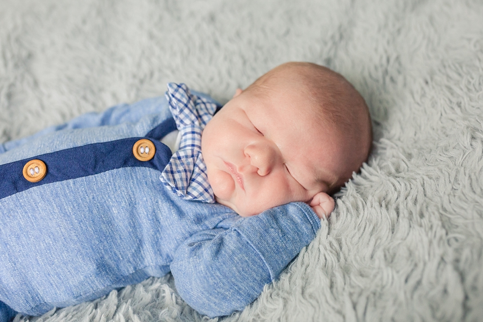 Neborn photos by newborn photographer - Traci Huffman Photography - Luke_0030.jpg