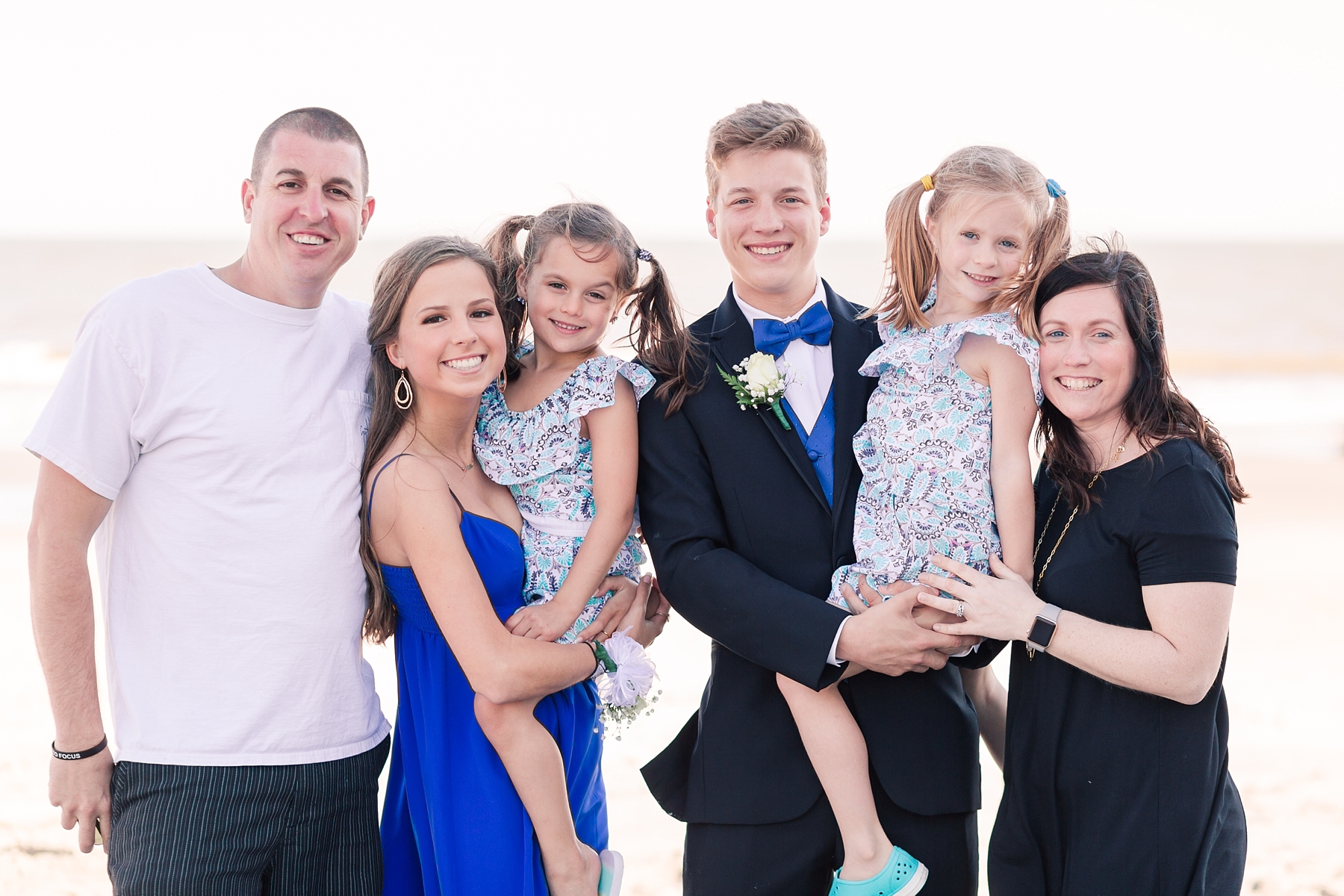 High School Prom | Folly Beach, SC | Mroz Sneak Peeks