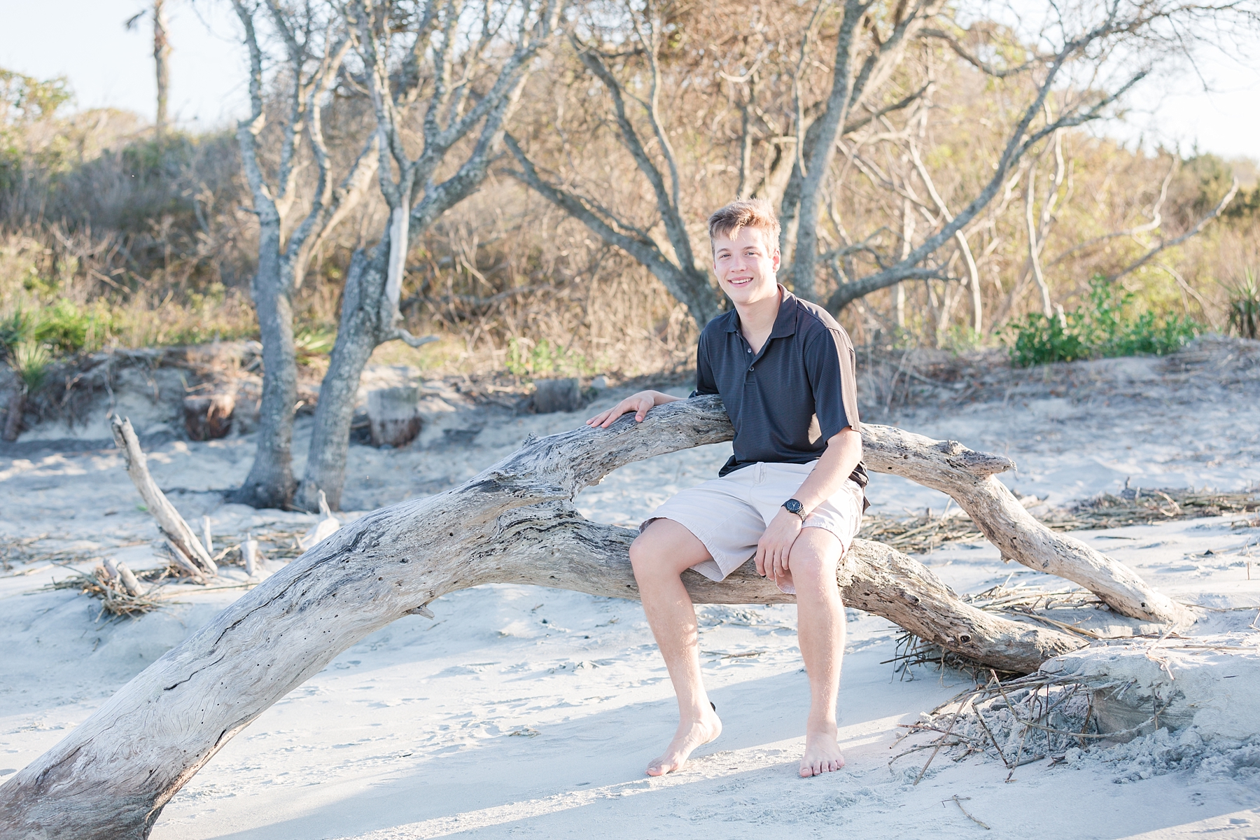 senior photos on Folly Beach, SC family and birthday photographer - Traci Huffman Photography - Logan and Alexis_0009.jpg