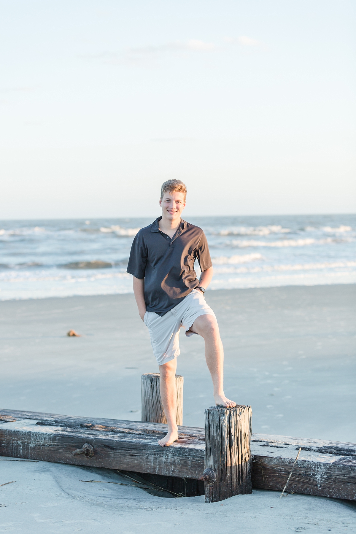 senior photos on Folly Beach, SC family and birthday photographer - Traci Huffman Photography - Logan and Alexis_0054.jpg